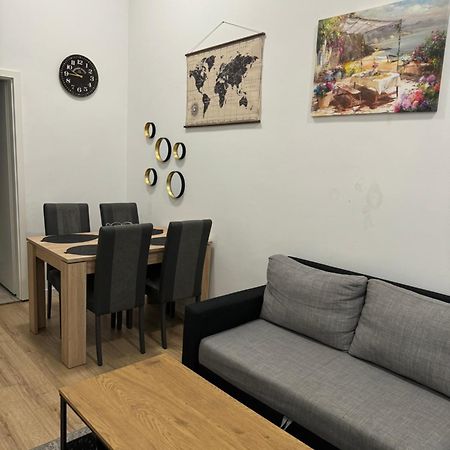 Two Bedroom Apartment N Σπλιτ Εξωτερικό φωτογραφία