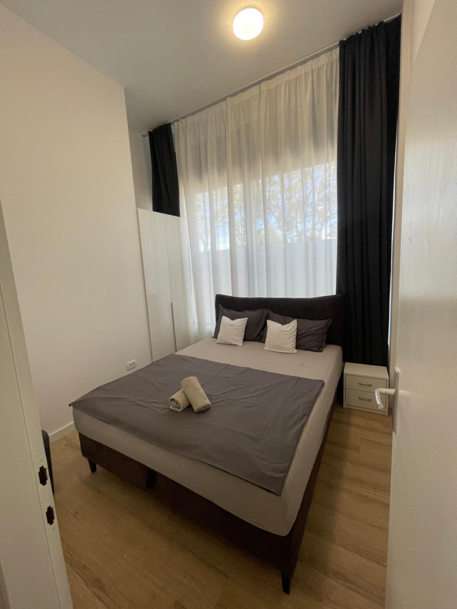 Two Bedroom Apartment N Σπλιτ Εξωτερικό φωτογραφία