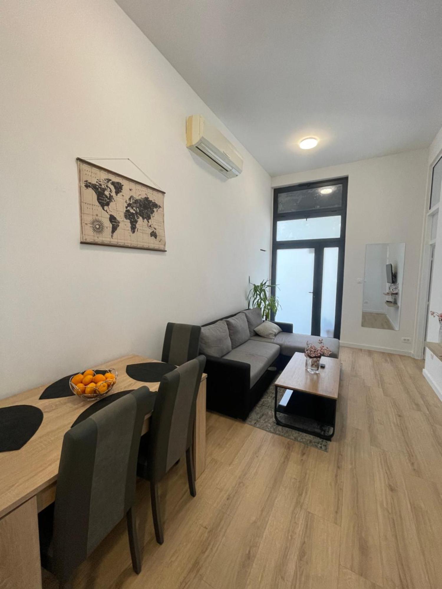 Two Bedroom Apartment N Σπλιτ Εξωτερικό φωτογραφία
